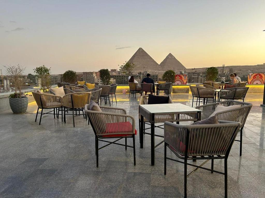 Pyramid Front Hotel Al Kawm al Akhdar Eksteriør billede